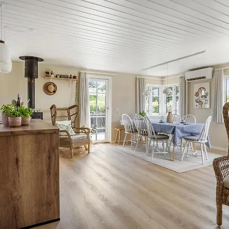 In With Wifi Дом отдыха *